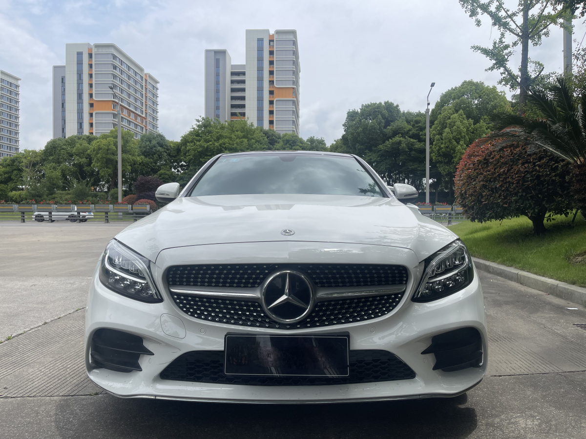 奔驰C级 C260 2019款 1.5T 自动 运动版 价格0万 