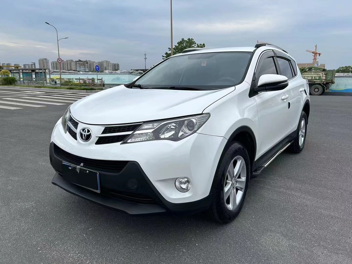 丰田RAV4 2013款 2.0L 自动 四驱 新锐型 价格0万