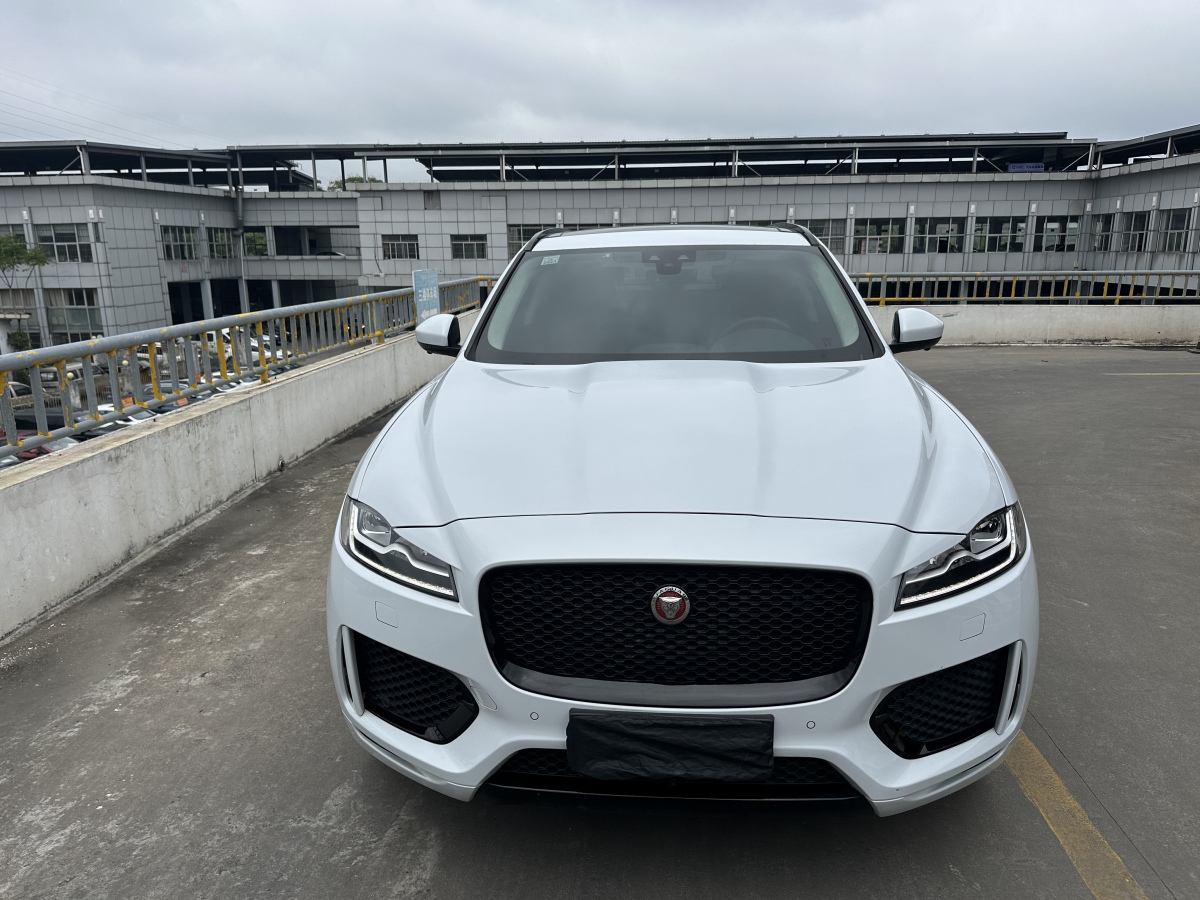 捷豹F二手车 二手PACE [进口] 2020款 2.0T 自动 赛旗版价格0万 