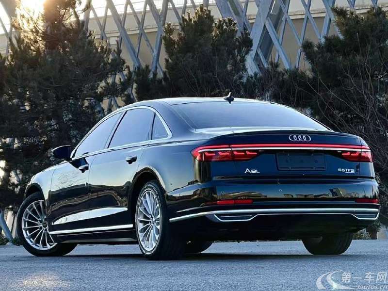 奥迪A8L 50 [进口] 2021款 3.0T 自动 汽油 豪华型 