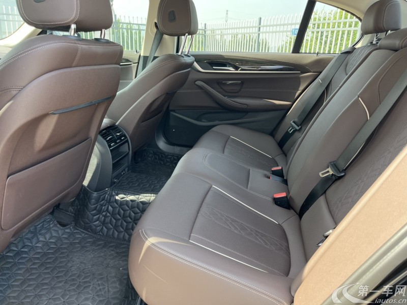 宝马5系 525Li 2021款 2.0T 自动 汽油 豪华套装 (国Ⅵ) 