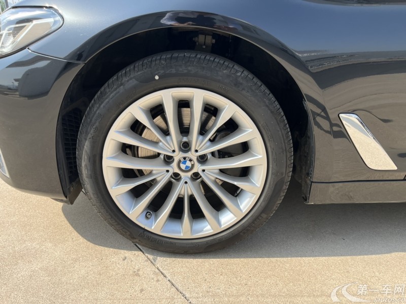 宝马5系 525Li 2021款 2.0T 自动 汽油 豪华套装 (国Ⅵ) 