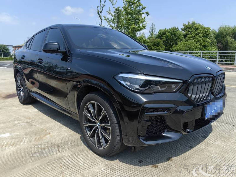 宝马X6 xDrive30i [进口] 2022款 2.0T 自动 四驱 汽油 改款M运动套装 