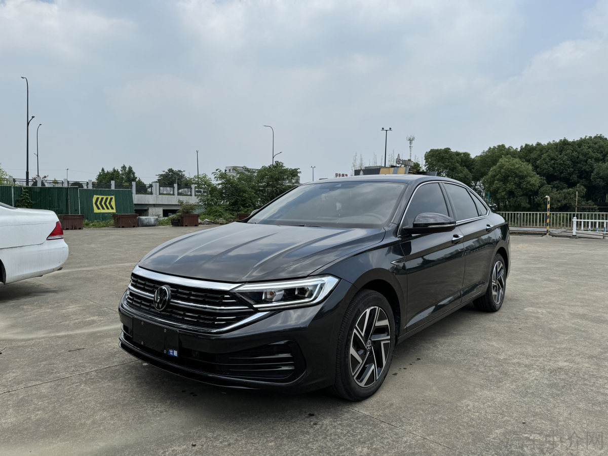 大众速腾 2023款 1.5T 自动 300TSI卓越版 价格0万 