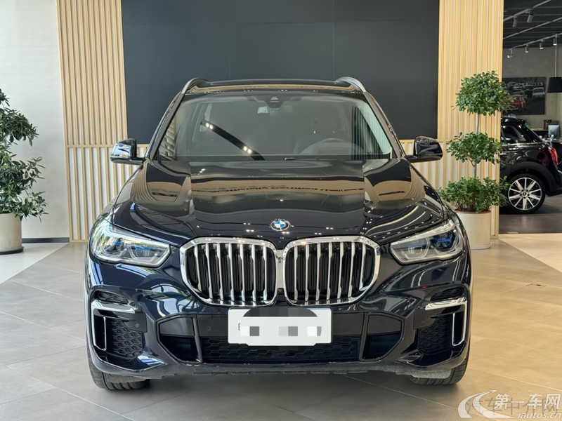 宝马X5 xDrive30Li 2023款 2.0T 自动 尊享型M运动套装 (国Ⅵ) 