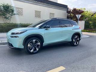 广汽埃安AION V Plus 0.0T 自动 80领航智驾版 