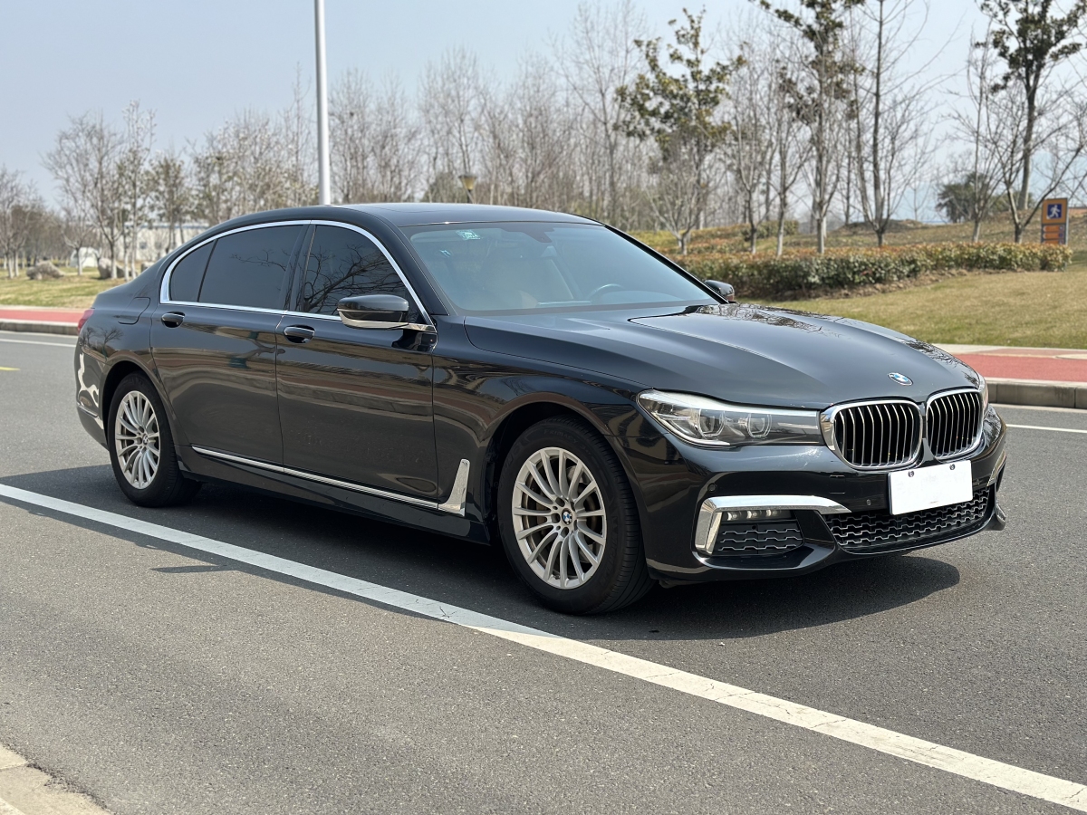 宝马7系 730Li [进口] 2018款 2.0T 自动 汽油 尊享型M运动套装 价格0万 