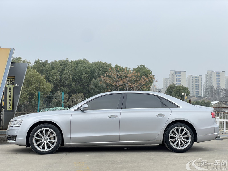 奥迪A8L 50 [进口] 2014款 3.0T 自动 汽油 尊贵型 