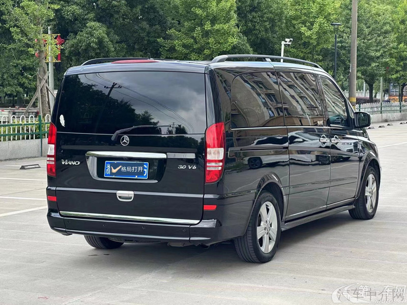 奔驰唯雅诺 2013款 3.0L 自动 后驱 领航版 (国Ⅳ) 