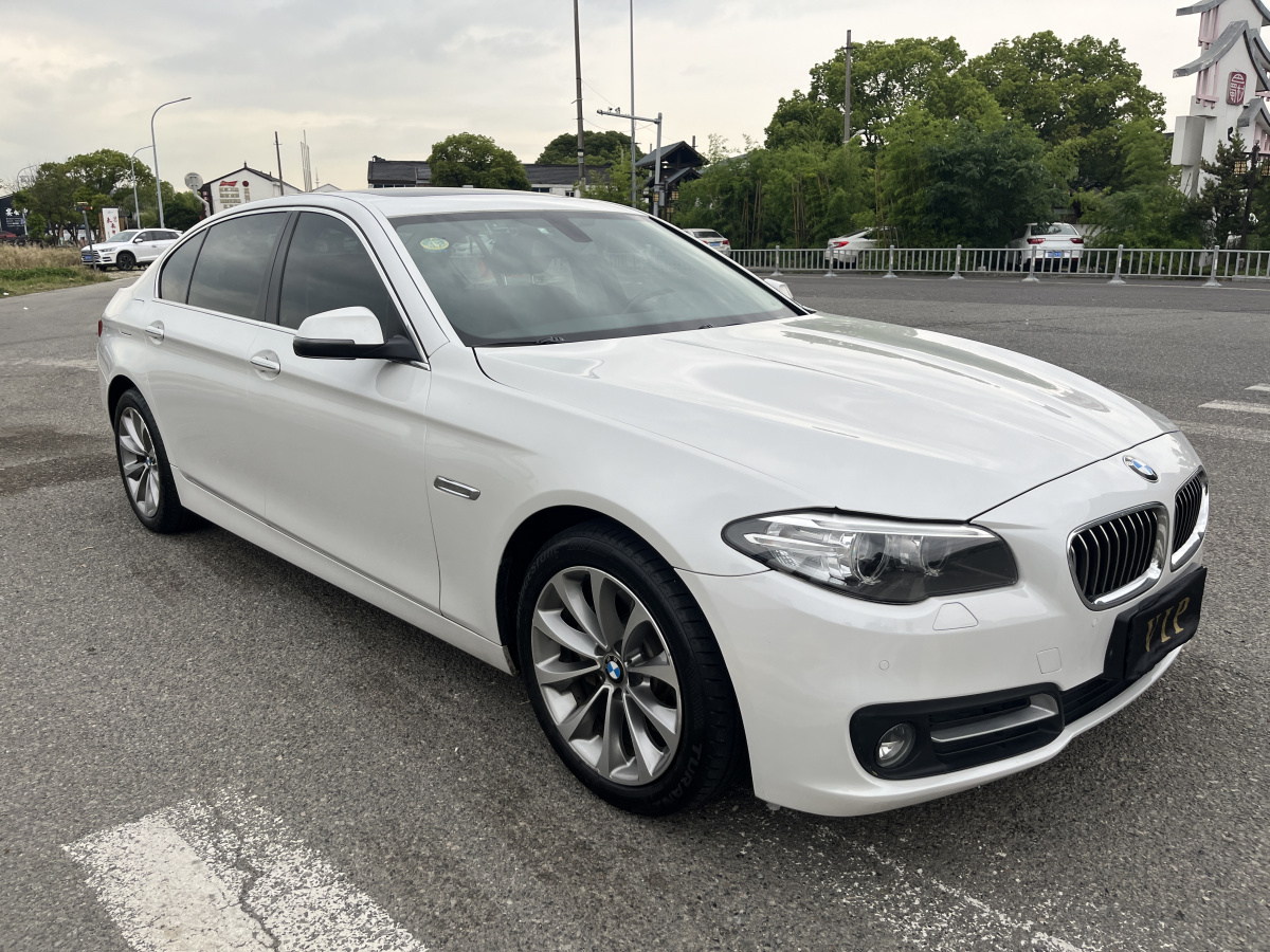 宝马5系 525Li 2017款 2.0T 自动 汽油 领先型 价格0万 