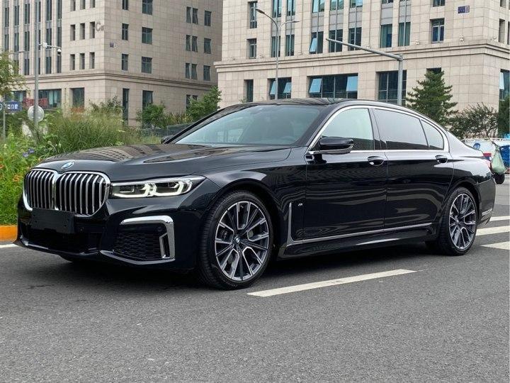 宝马7系 740Li [进口] 2019款 3.0T 自动 汽油 尊享型豪华套装价格0万 