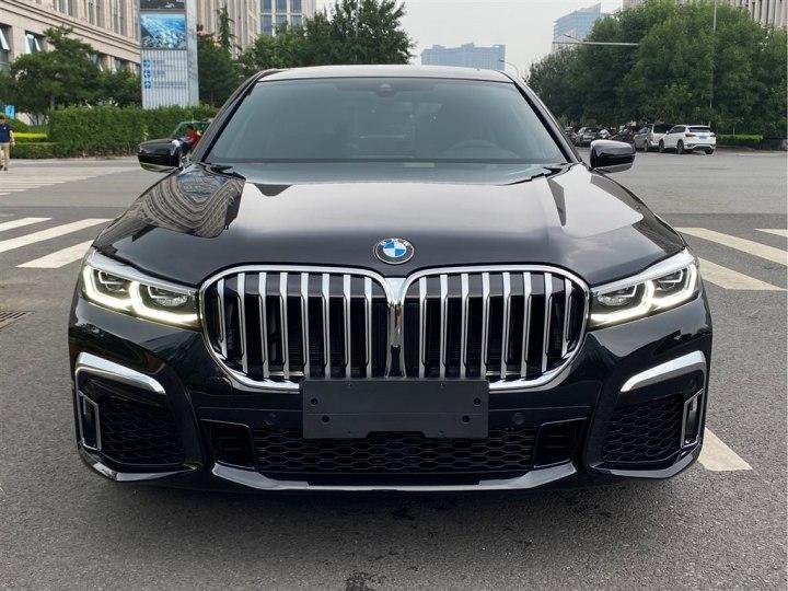 宝马7系 740Li [进口] 2019款 3.0T 自动 汽油 尊享型豪华套装价格0万