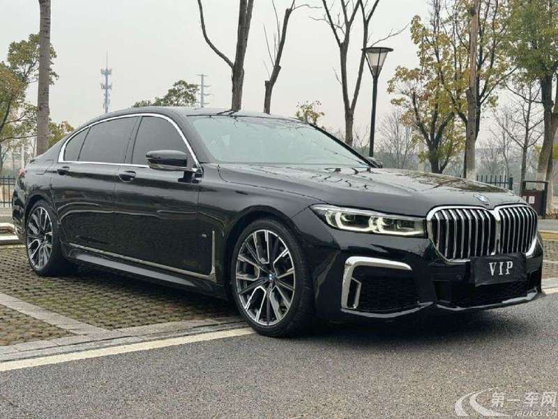 宝马7系 740Li [进口] 2022款 3.0T 自动 汽油 尊享型M运动套装 