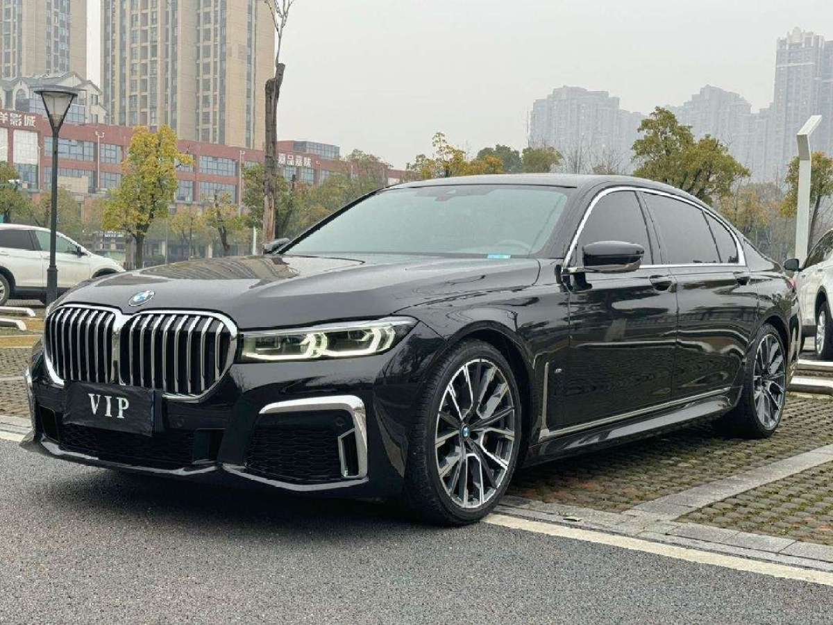 宝马7系 740Li [进口] 2022款 3.0T 自动 汽油 尊享型M运动套装价格0万 