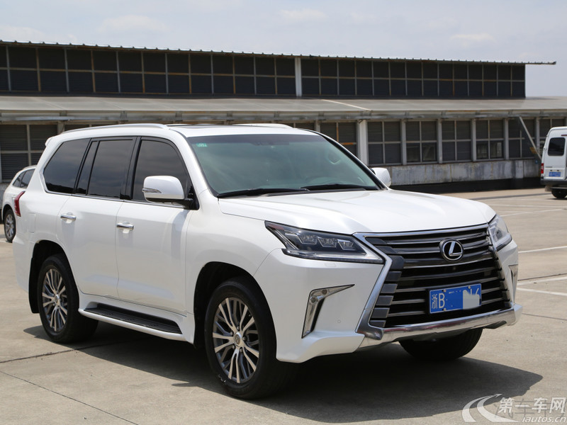 雷克萨斯LX 570 [进口] 2018款 5.7L 自动 四驱 铂金版中东版平行进口 (欧Ⅴ) 