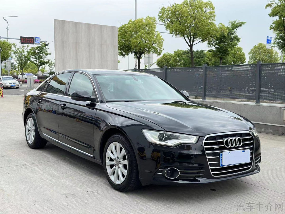 奥迪A6L 30FSI 2015款 2.5L 自动 纪念舒享版 价格0万 