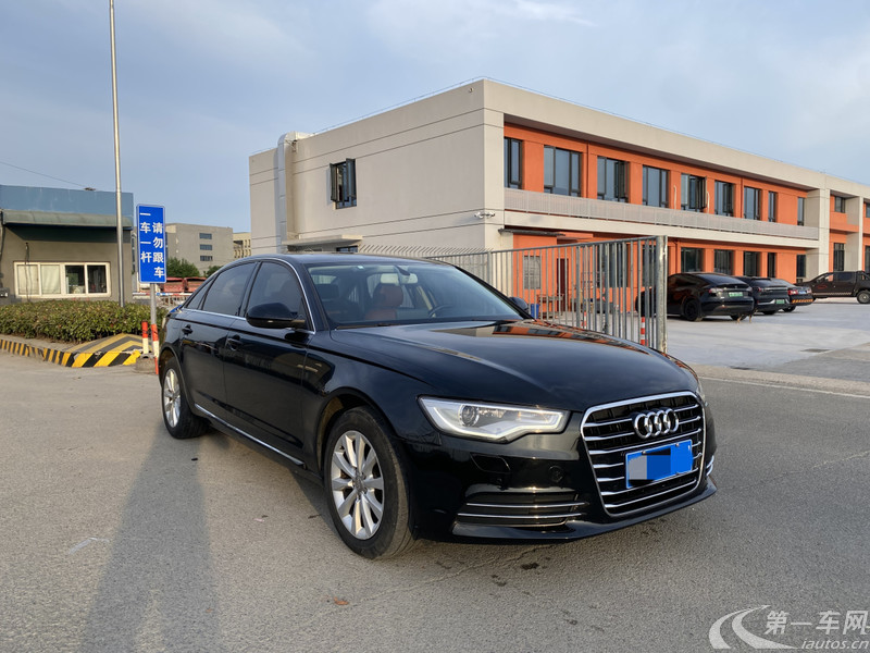 奥迪A6L 30FSI 2015款 2.5L 自动 纪念舒享版 (国Ⅴ) 