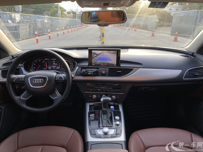 奥迪A6L 30FSI 2015款 2.5L 自动 纪念舒享版 (国Ⅴ) 