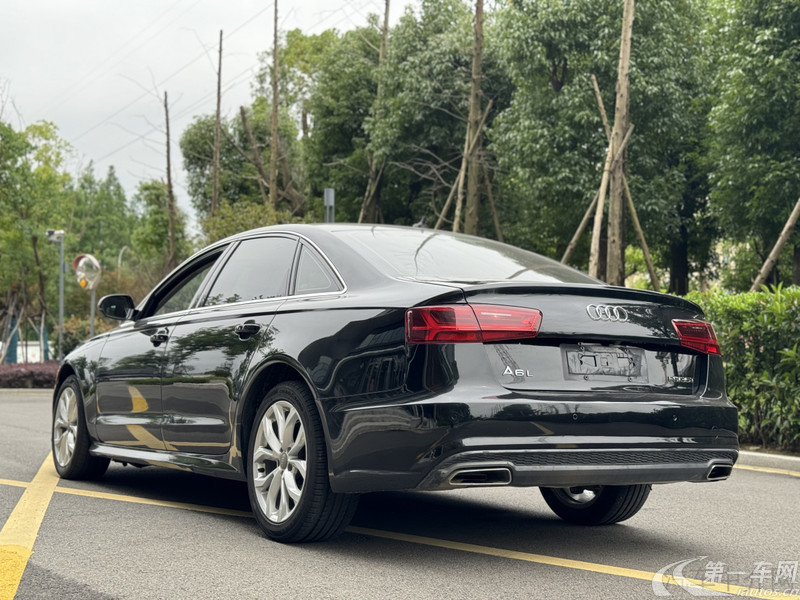 奥迪A6L 35TFSI 2018款 2.0T 自动 典藏版 (国Ⅴ) 