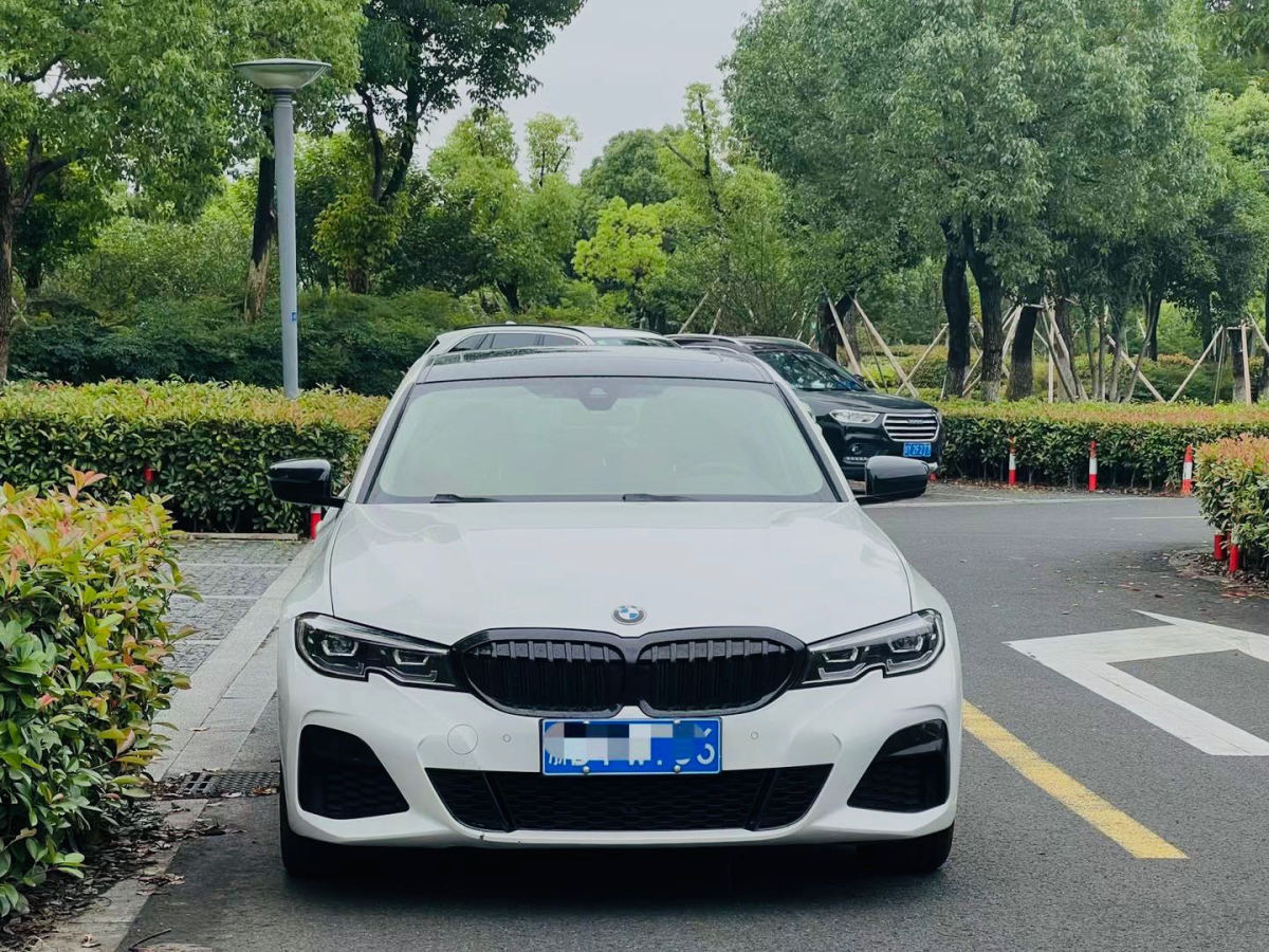宝马3系 325Li 2020款 2.0T 自动 汽油 改款首发版 价格0万 