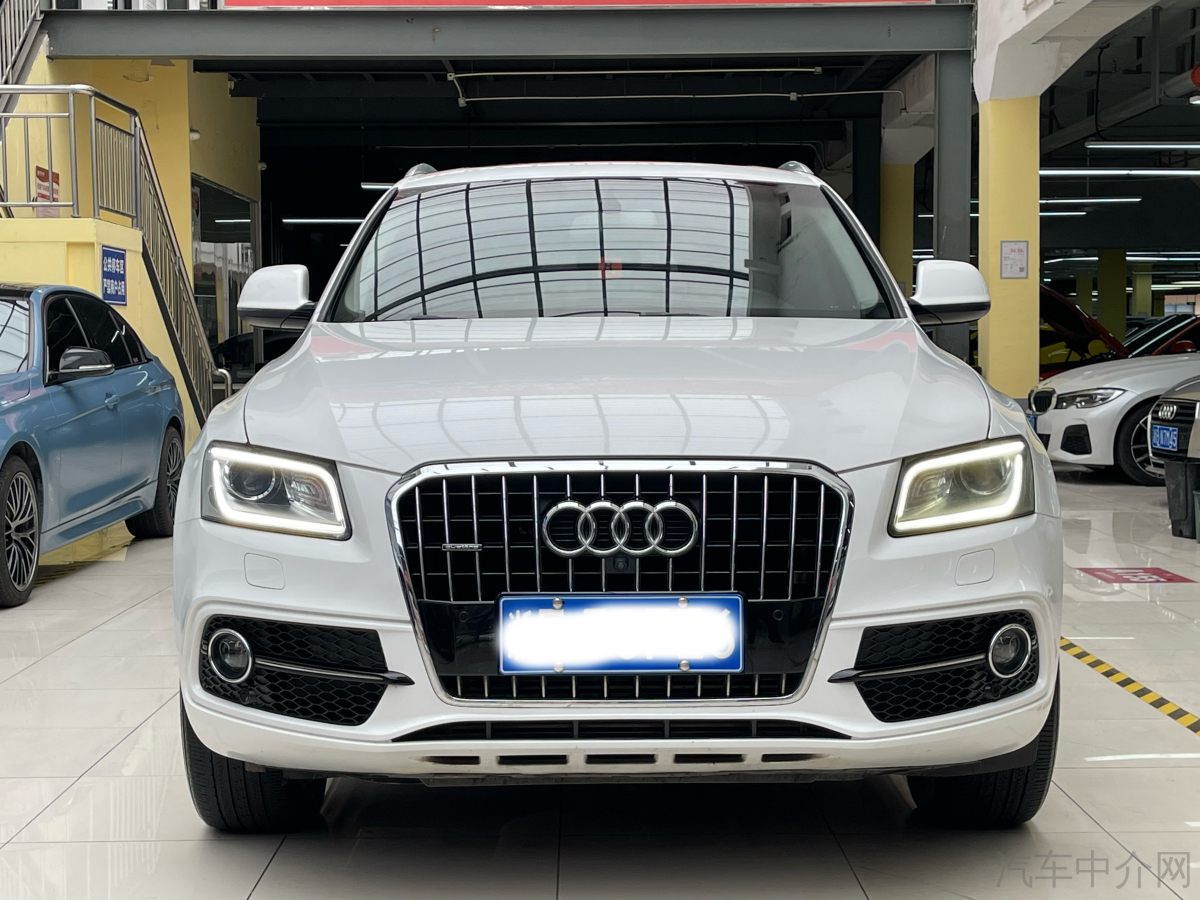 奥迪Q5 2018款 2.0T 自动 四驱 汽油 技术型典藏版 价格0万
