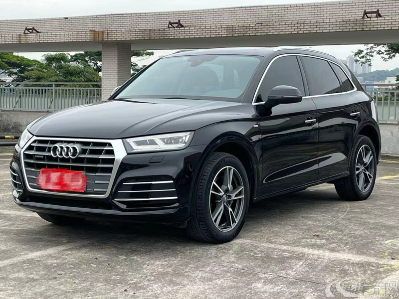 奥迪Q5L 45TFSI 2020款 2.0T 自动 尊享运动型 (国Ⅵ) 