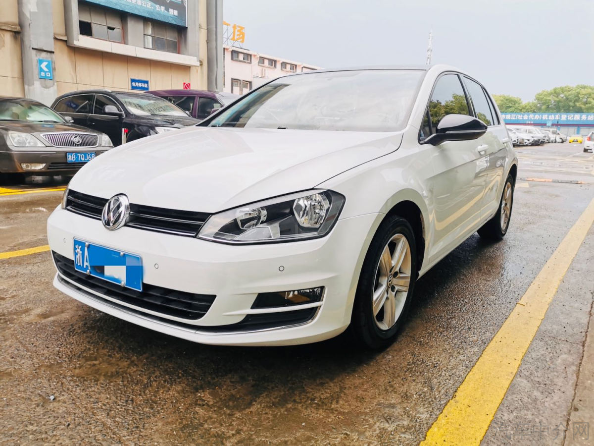 大众高尔夫 2017款 1.6L 自动 汽油 舒适百万辆纪念版 价格0万