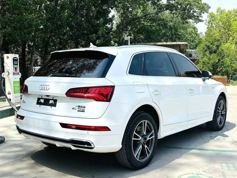 奥迪Q5L Sportback 40TFSI 2021款 2.0T 自动 时尚型 (国Ⅵ) 