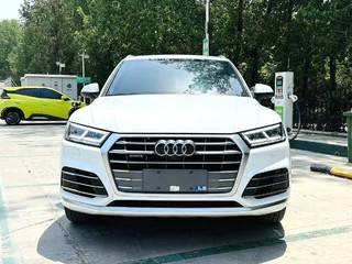 奥迪Q5L Sportback 40TFSI 2.0T 自动 时尚型 