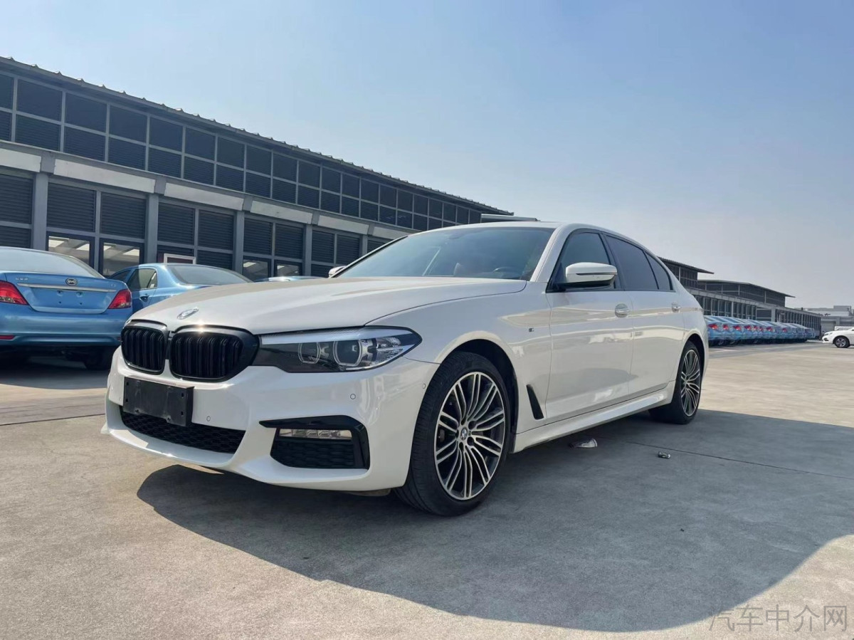 宝马5系 525Li 2018款 2.0T 自动 汽油 M运动套装改款 价格0万 