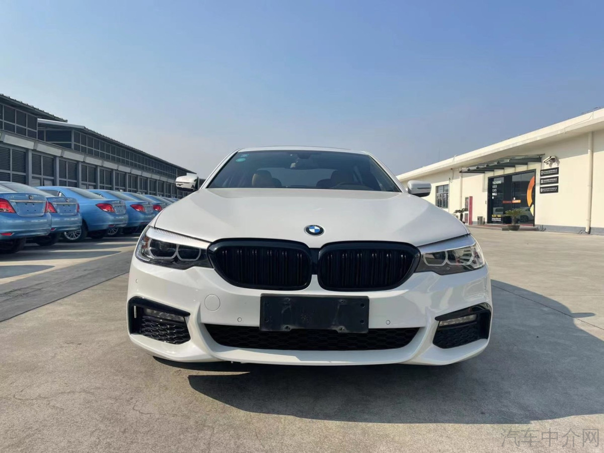 宝马5系 525Li 2018款 2.0T 自动 汽油 M运动套装改款 价格0万