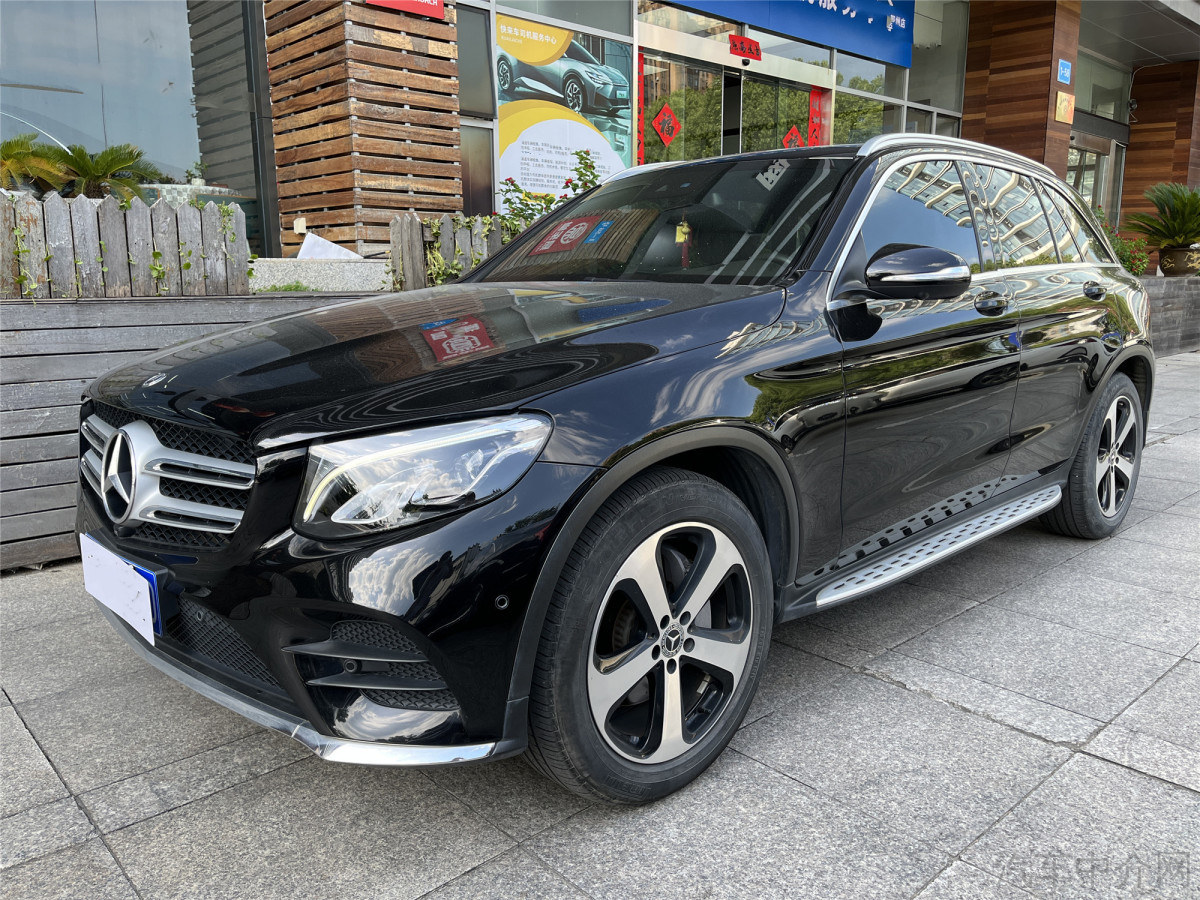 奔驰GLC GLC260 2018款 2.0T 自动 改款豪华型 价格0万
