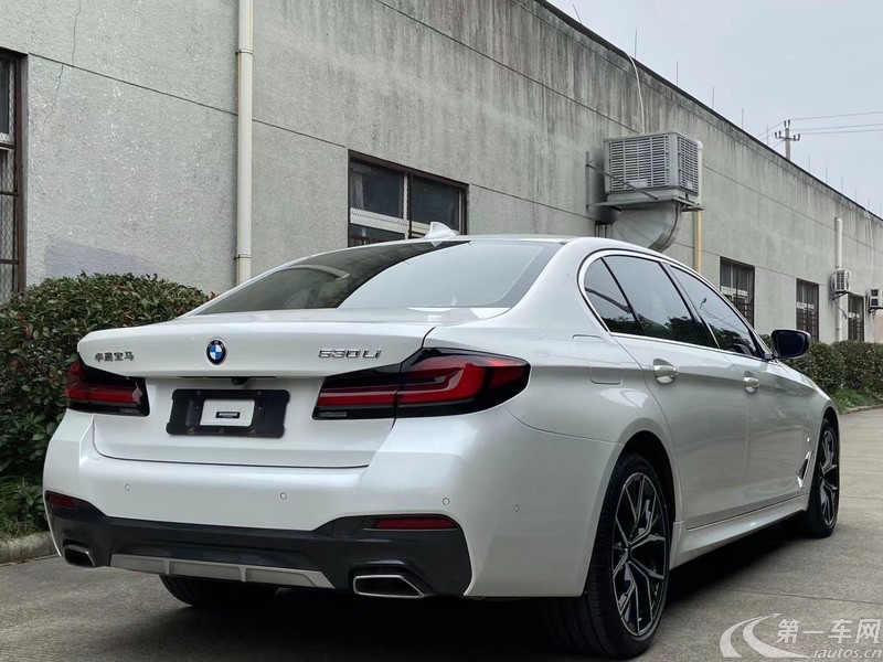 宝马5系 530Li 2021款 2.0T 自动 汽油 尊享型M运动套装 (国Ⅵ) 