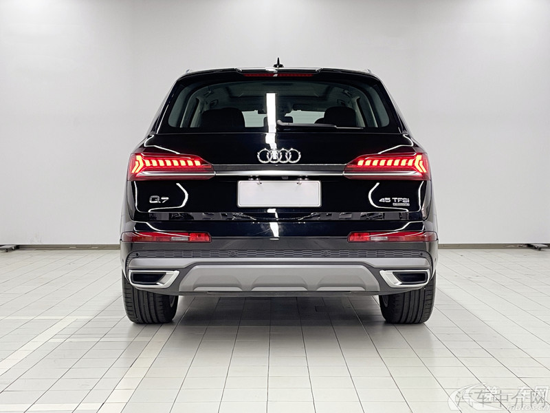 奥迪Q7 45TFSI [进口] 2023款 2.0T 自动 quattro-S-line运动型 