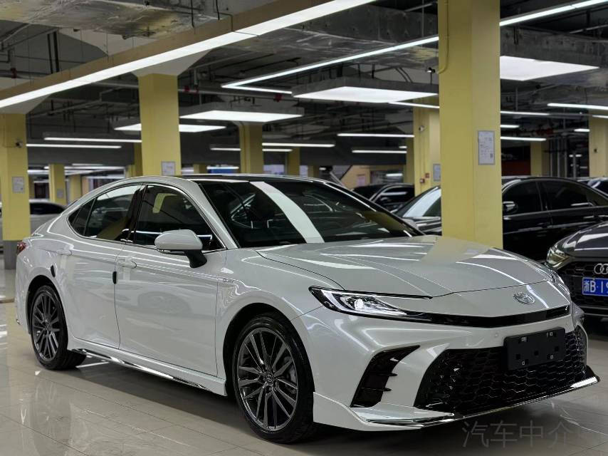 丰田凯美瑞 2024款 2.0L 自动 运动PLUS版 价格0万 