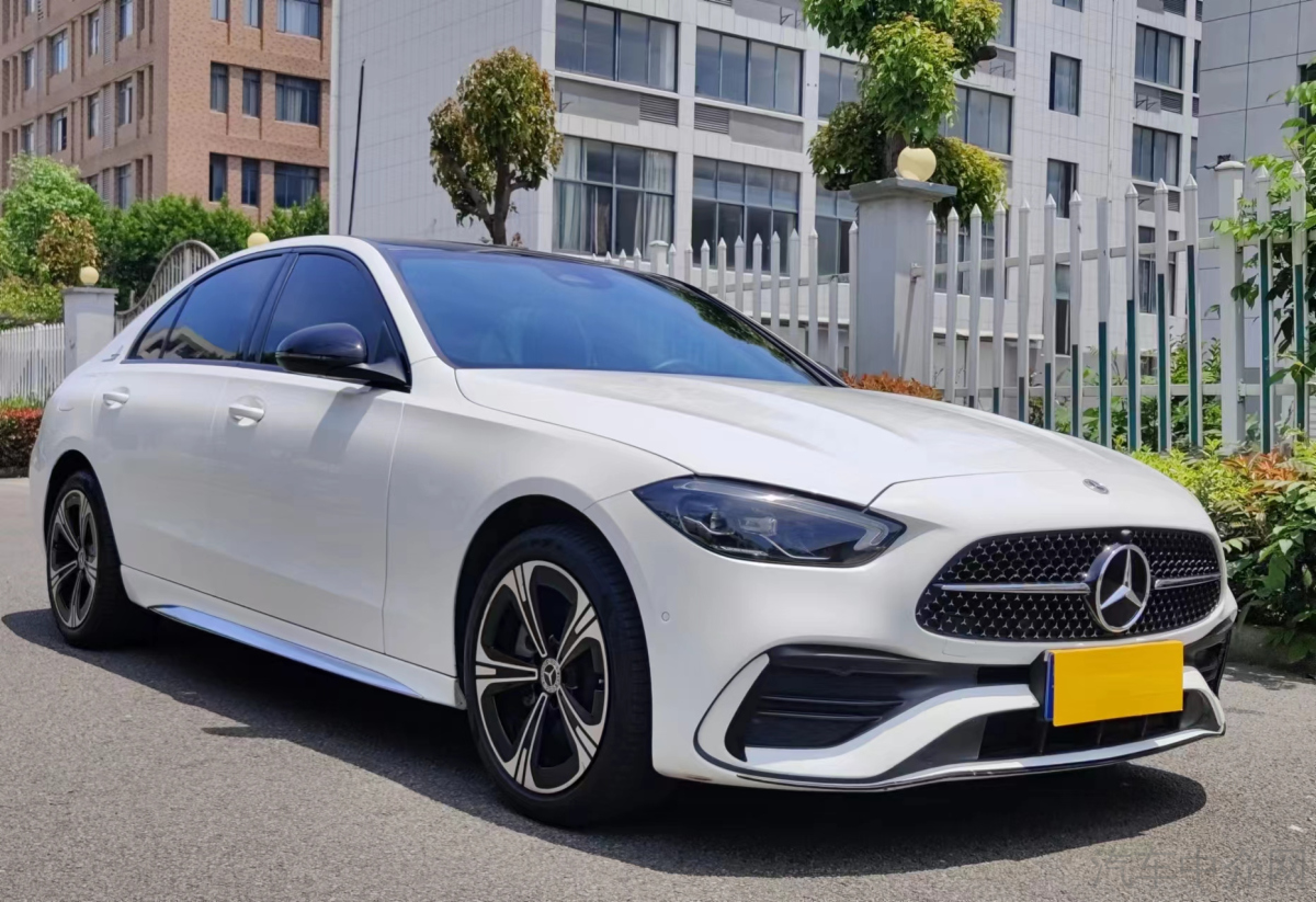 奔驰C级 C260L 2022款 1.5T 自动 改款皓夜运动版 价格0万 