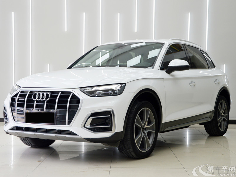 奥迪Q5L 40TFSI 2022款 2.0T 自动 改款豪华致雅型 (国Ⅵ) 