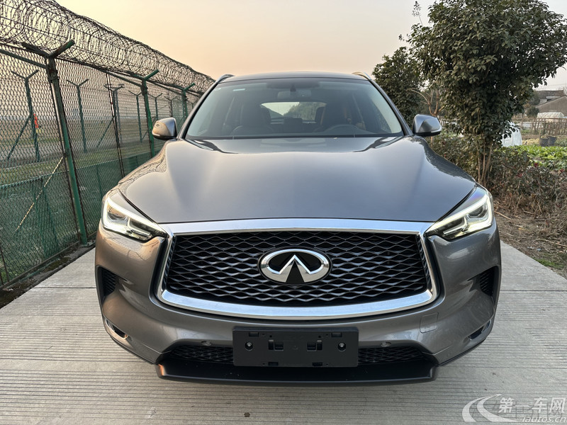 英菲尼迪QX50 2022款 2.0T 自动 时尚版 (国Ⅵ) 