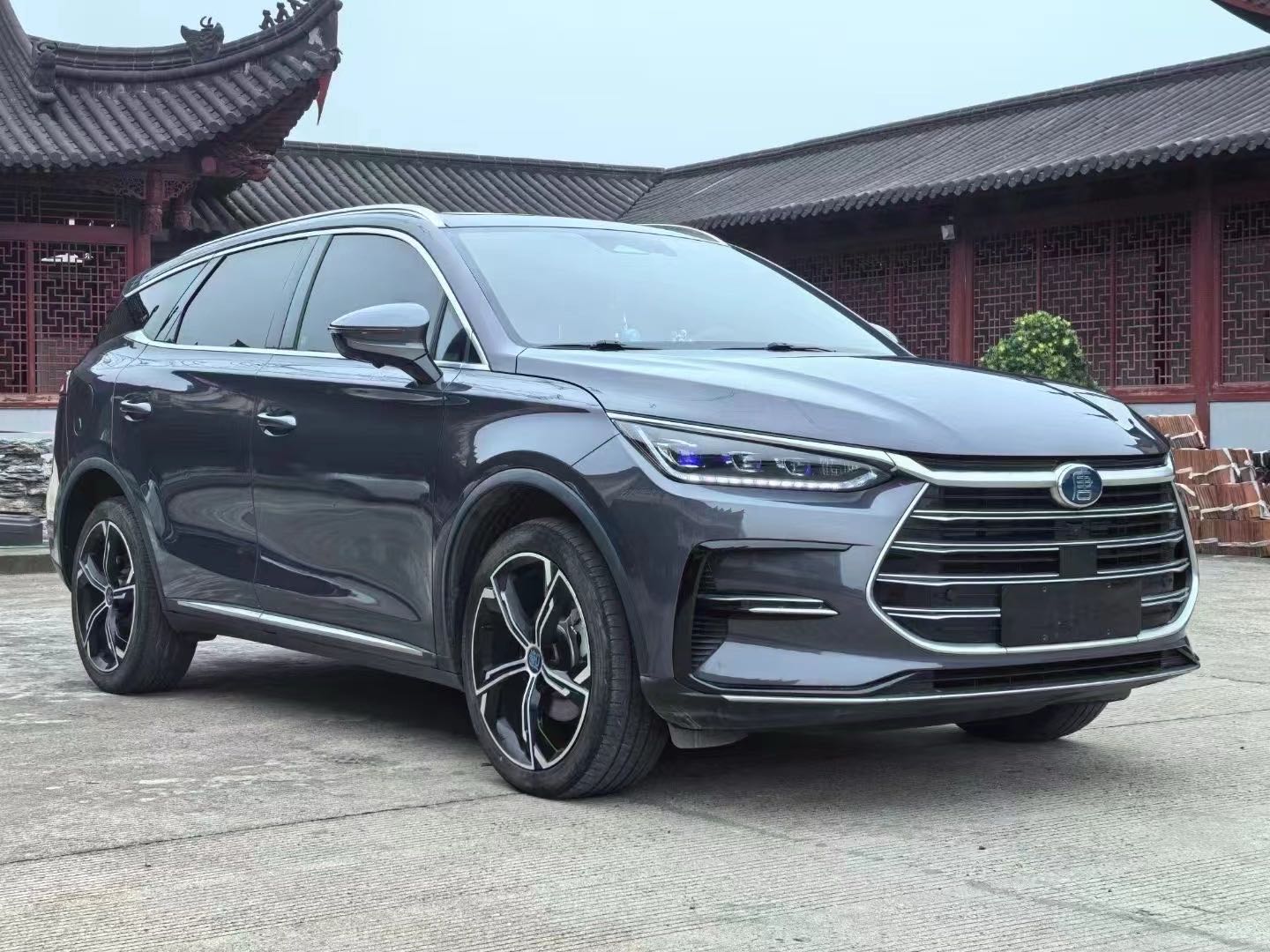 比亚迪唐DM i 2021款 1.5T 自动 112KM尊荣型 价格0万 