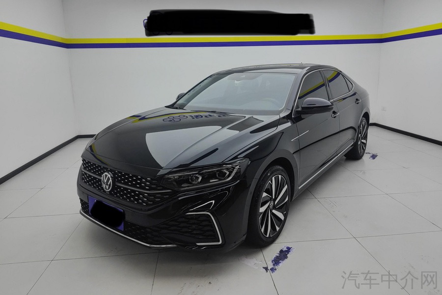大众帕萨特 2022款 2.0T 自动 汽油 330TSI豪华版 价格0万 
