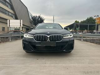 宝马5系 530Li 2.0T 自动 尊享型M运动套装 