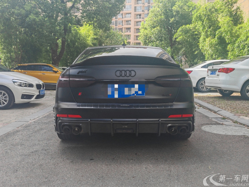 奥迪A6L 40TFSI 2019款 2.0T 自动 豪华动感型 (国Ⅵ) 