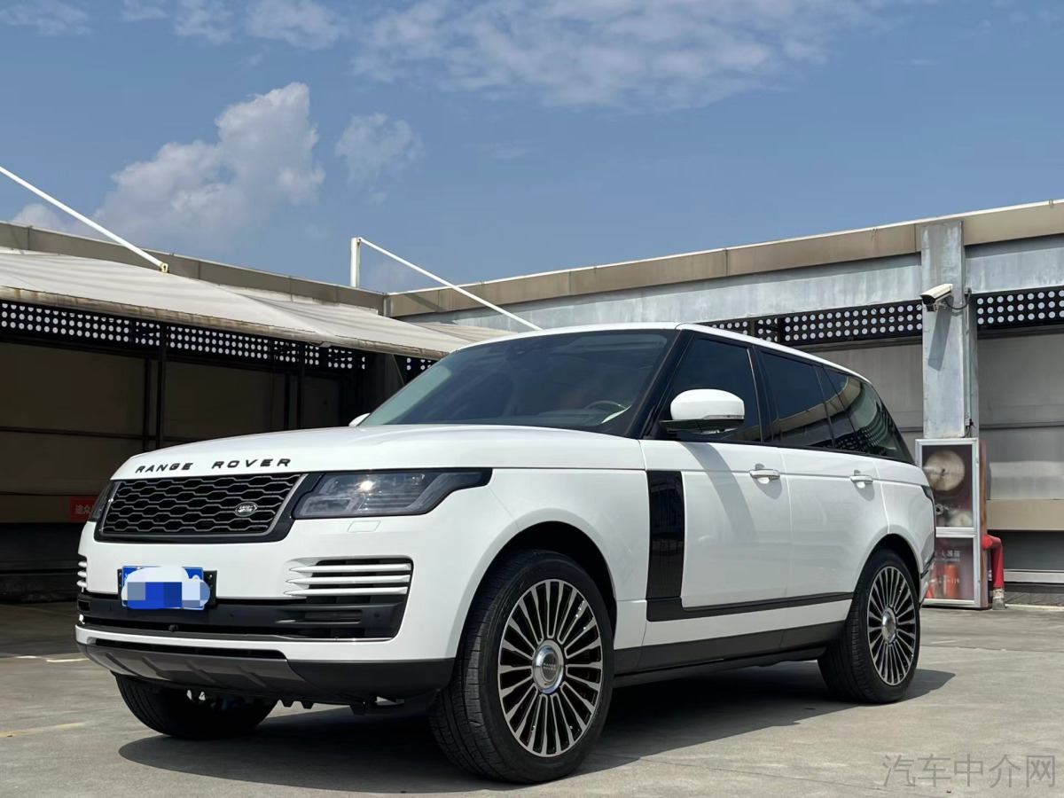 路虎揽胜 [进口] 2019款 3.0T 自动 四驱 HSE中东版平行进口价格0万 
