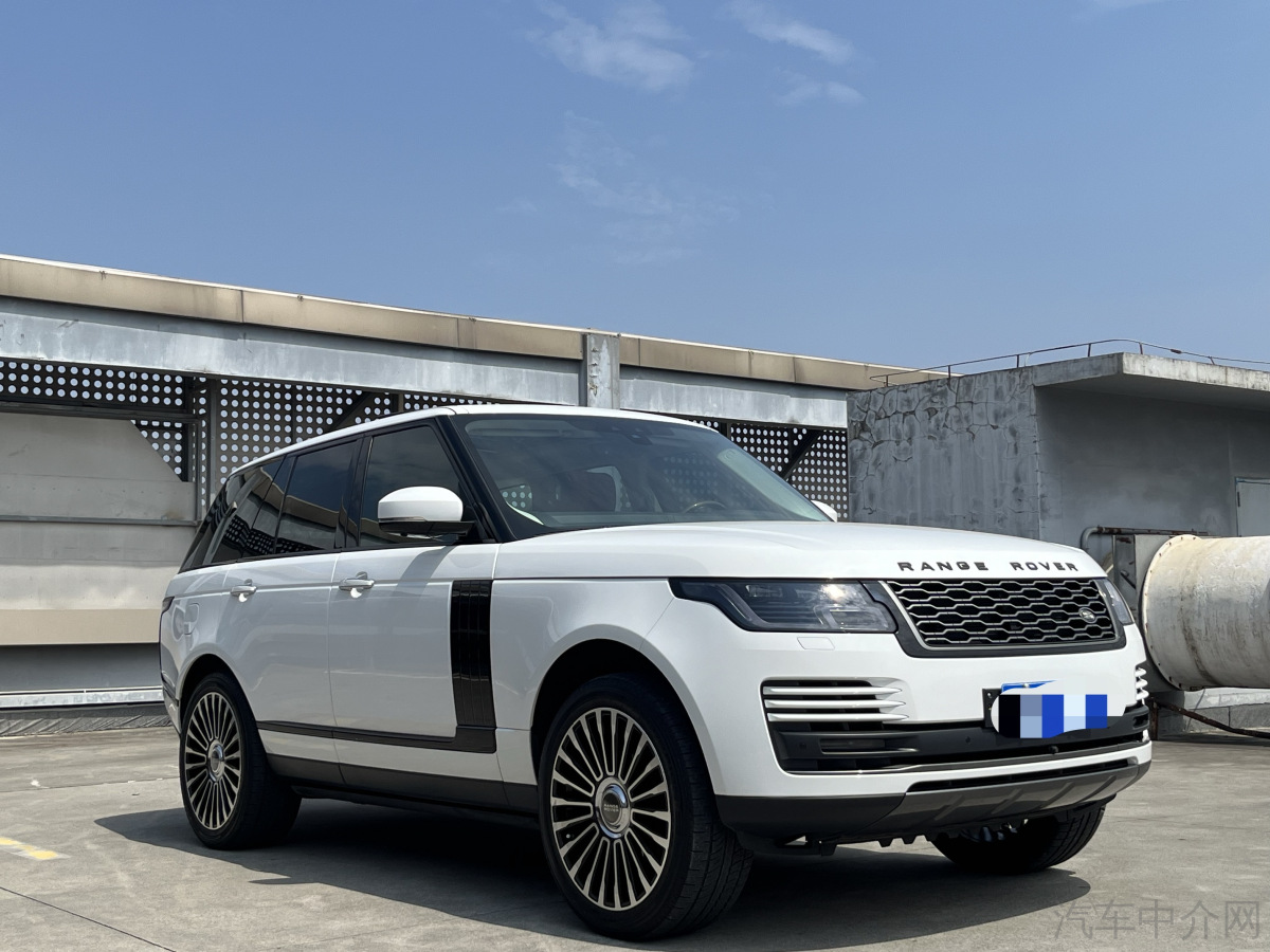 路虎揽胜 [进口] 2019款 3.0T 自动 四驱 HSE中东版平行进口价格0万 
