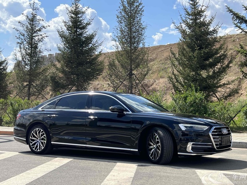 奥迪A8L 50 [进口] 2019款 3.0T 自动 汽油 PLus豪华型 