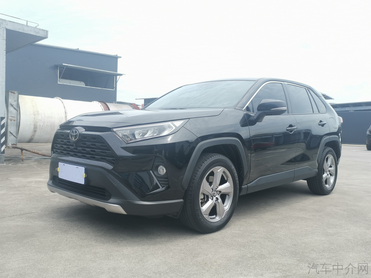 丰田RAV4 2021款 2.0L 自动 前驱 风尚PLUS版 价格0万