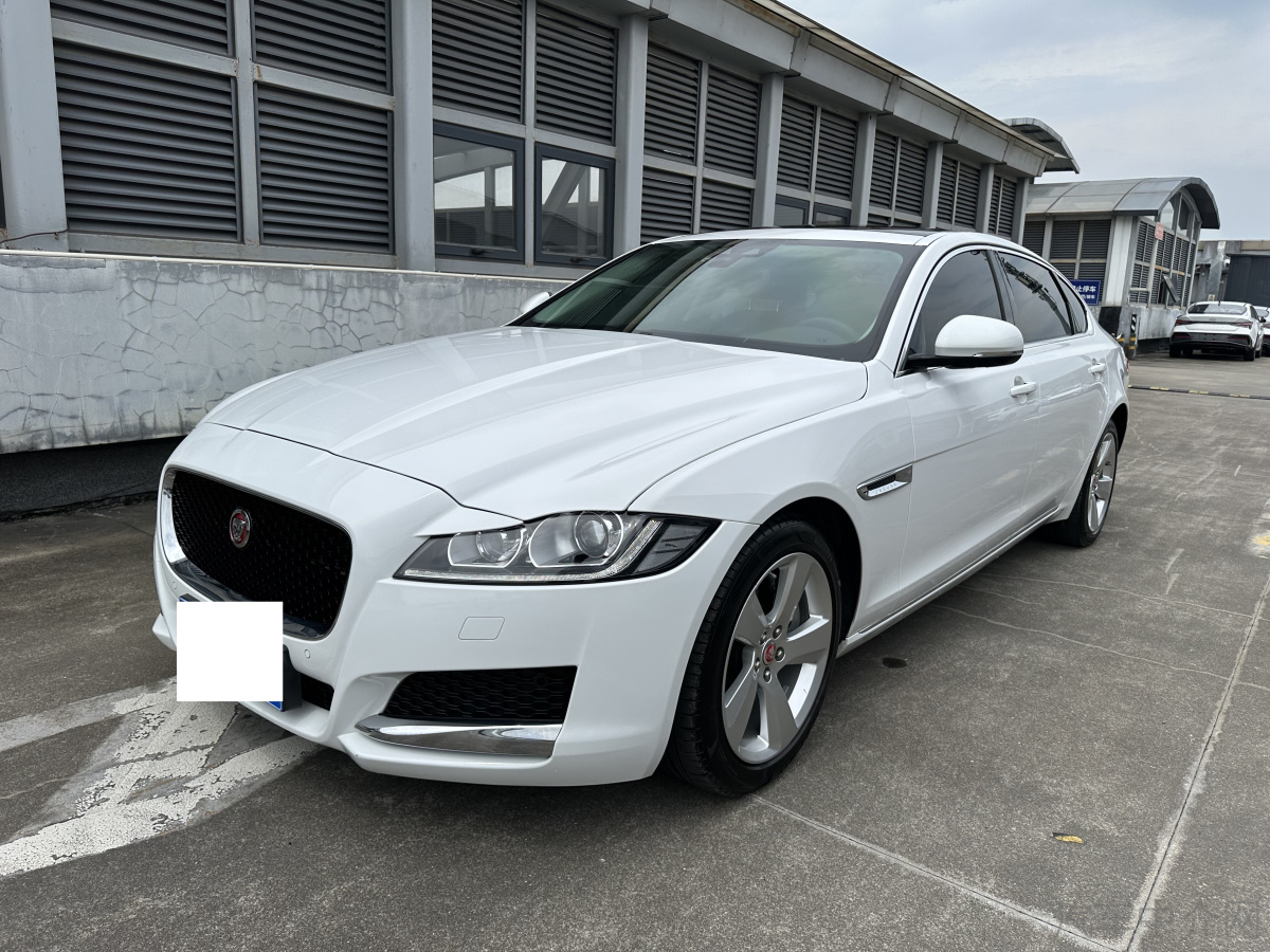 捷豹XFL P250 2020款 2.0T 自动 尊享版 价格0万