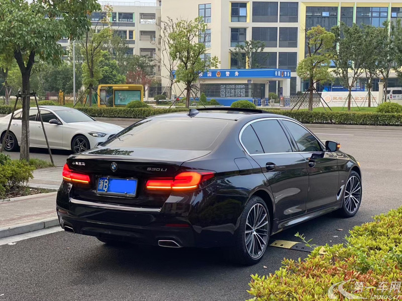 宝马5系 530Li 2022款 2.0T 自动 汽油 改款领先型M运动套装 (国Ⅵ) 