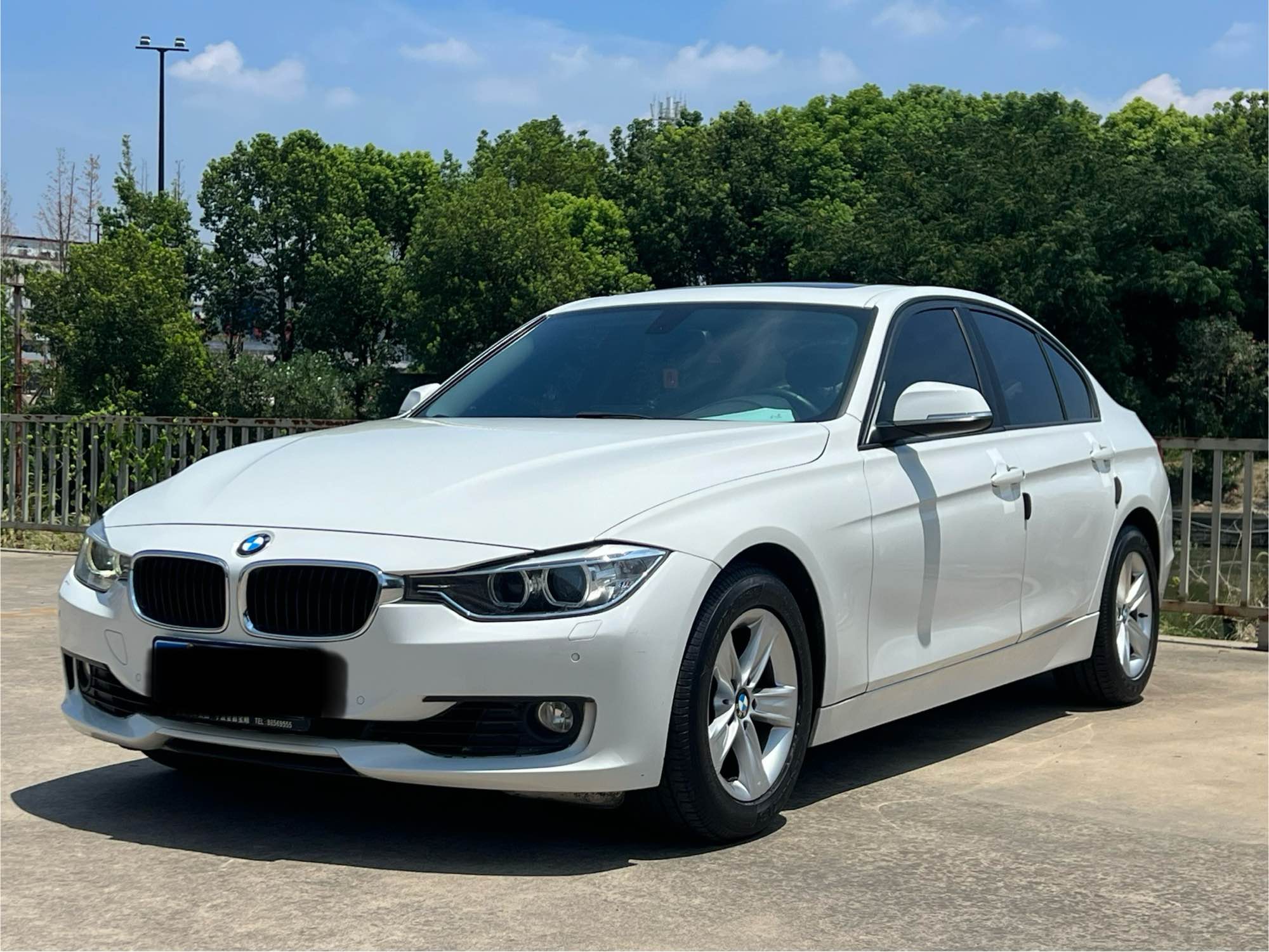 宝马3系 320i 2015款 2.0T 自动 汽油 时尚型 价格0万