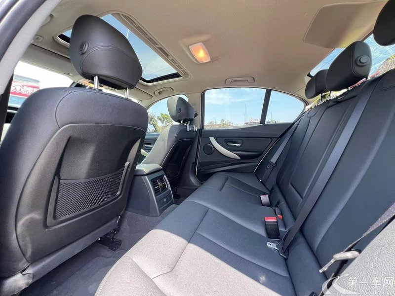 宝马3系 320i 2015款 2.0T 自动 汽油 时尚型 (国Ⅴ) 